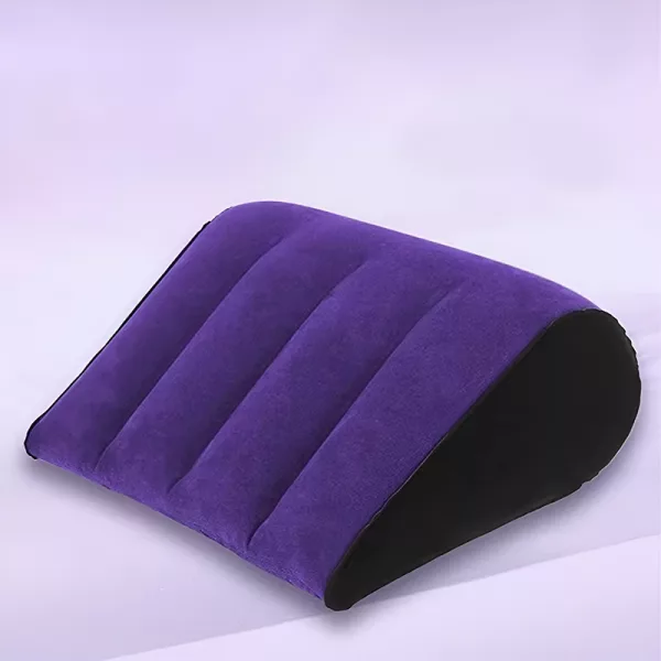 wedge pillow, inflatable pillow, air cushion, air pillow, triangular cushion