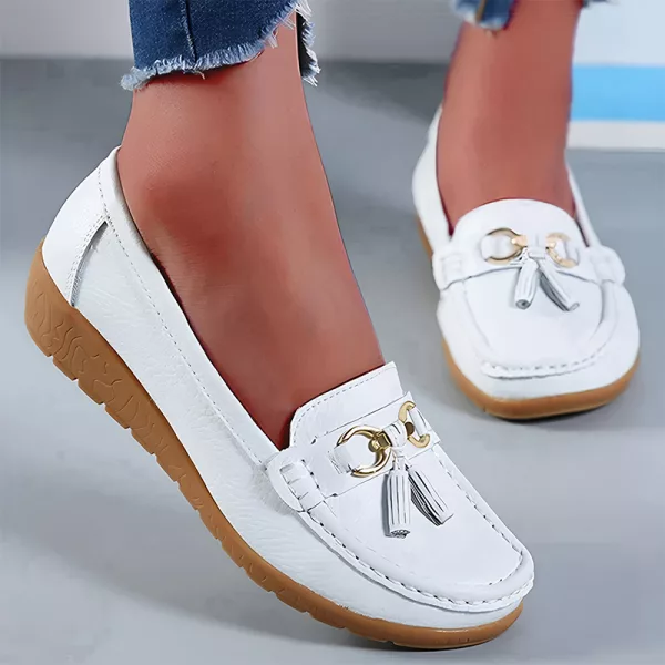 women shoes, slip on shoes, casual shoes, women flats, women moccasins