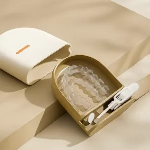 retainer case, denture case, denture container, retainer box, mouth guard case